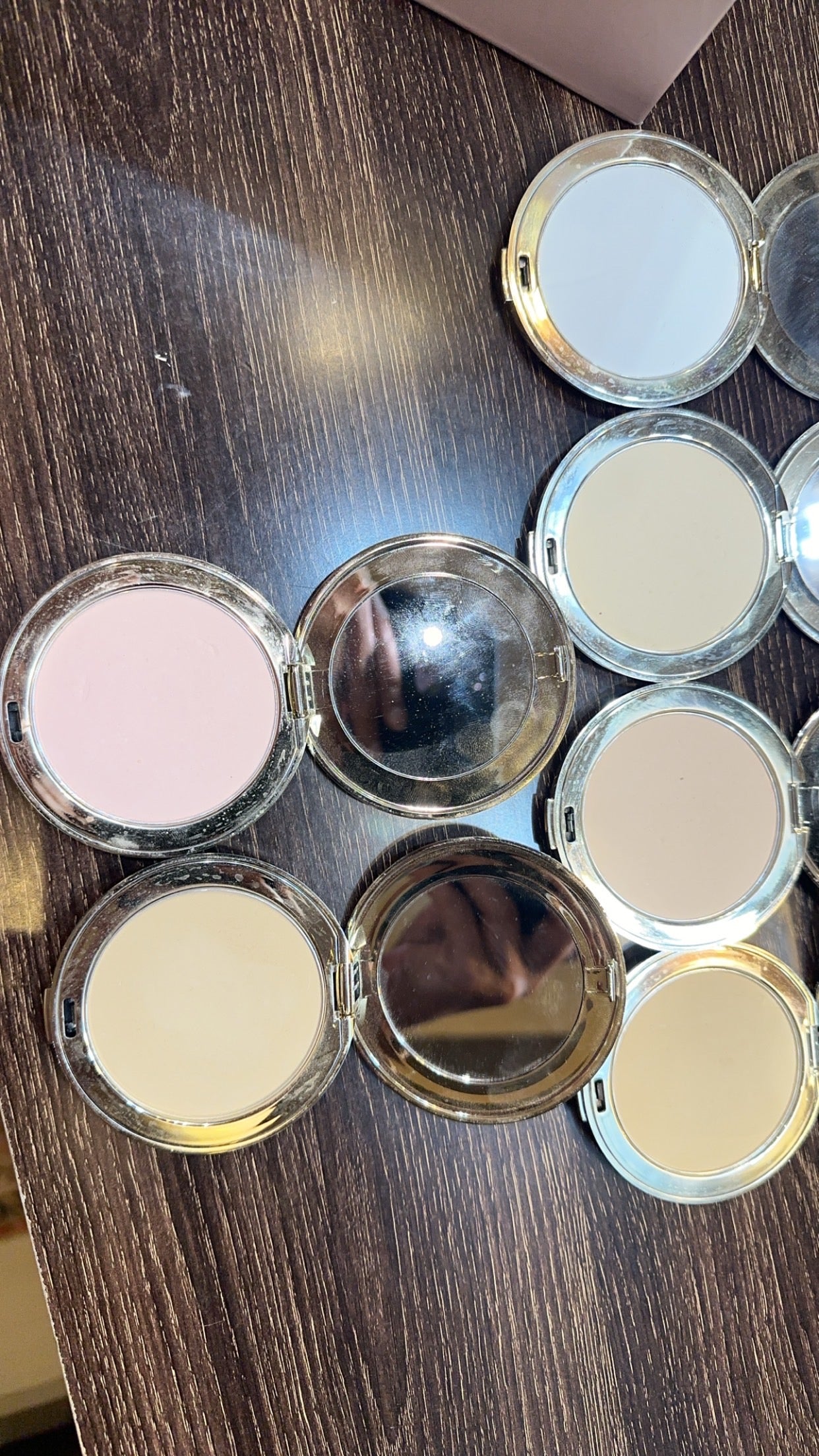 High Coverage Compact Pressed Powder