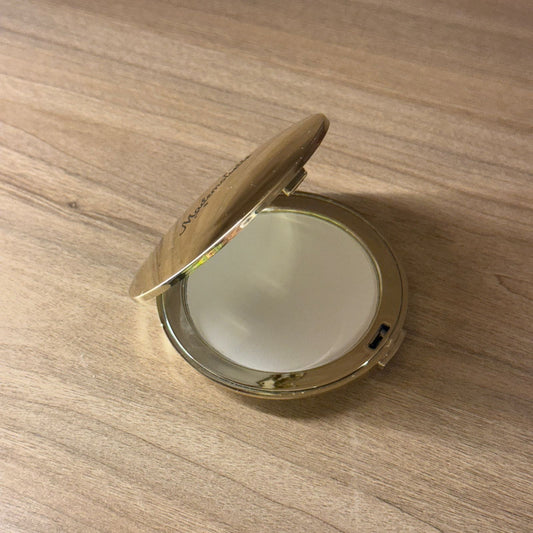 High Coverage Compact Pressed Powder