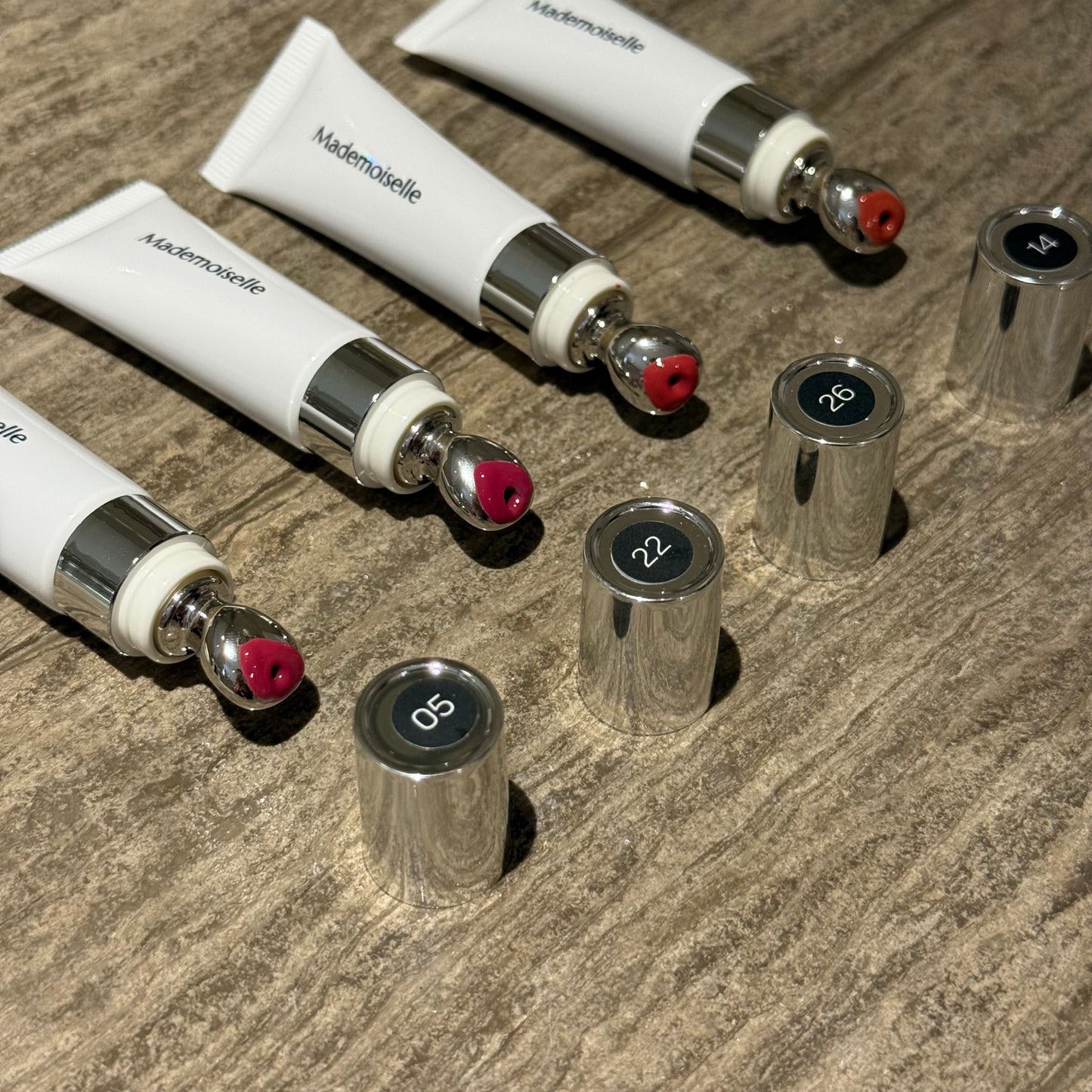 Lip gloss